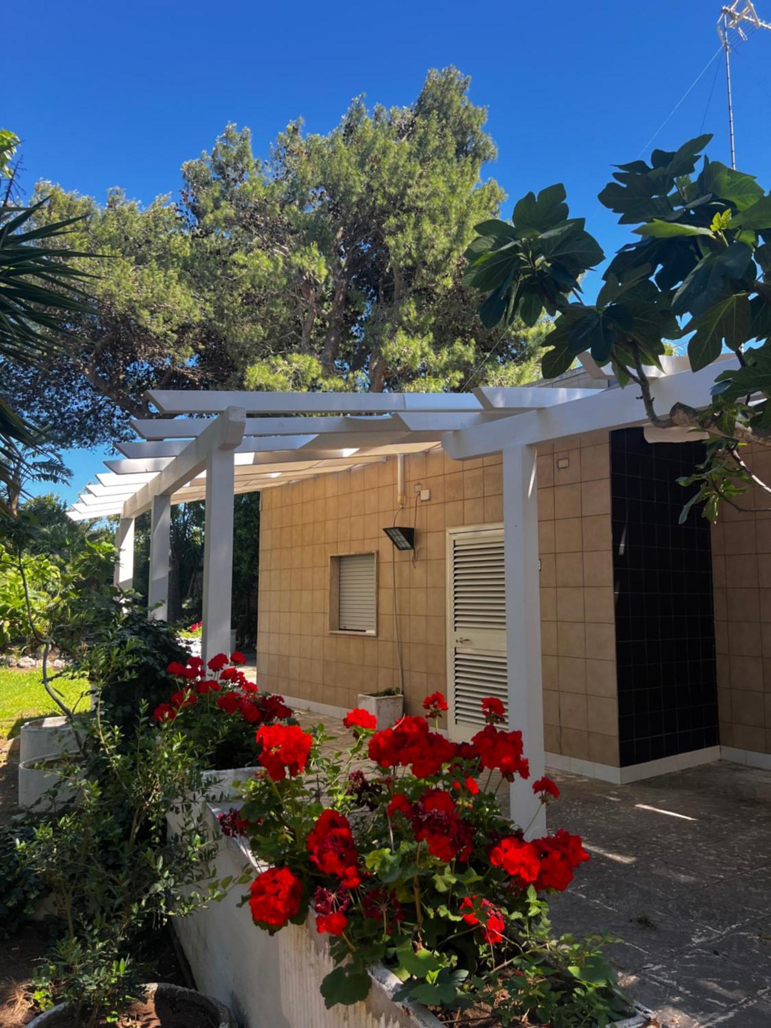 Racar Hotel Frigole Exterior photo